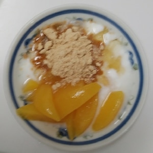 マンゴー&蜂蜜きな粉ヨーグルト
